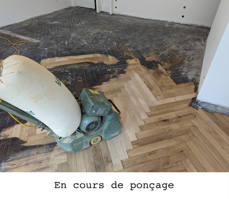 Ponçage parquet noir et sale