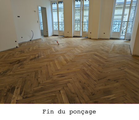 Ponçage et vitrification parquet massif bâton rompu